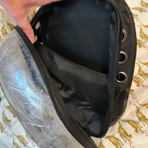 NEW CAT carrier bubble backpack - Picture 4 of 8